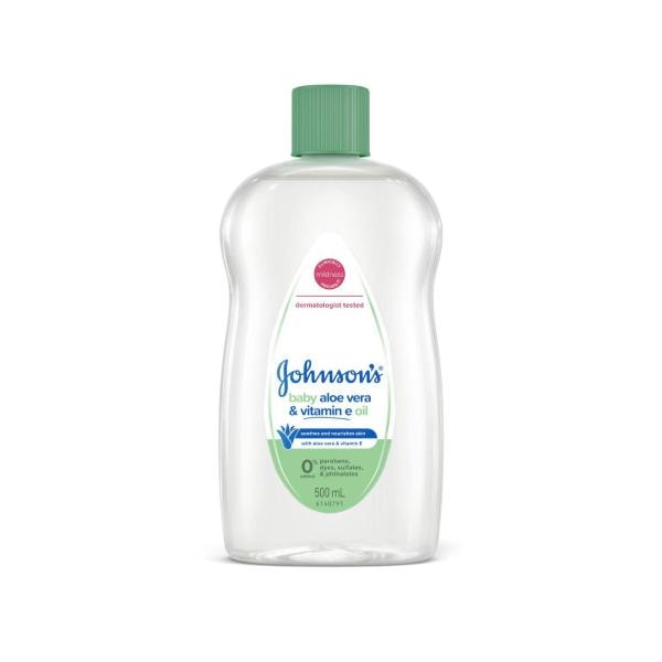 Johnson's Aloe Vera & Vitamin E Gentle Mild Soothing Moisturising Baby Oil | 500mL
