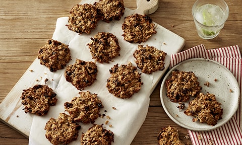 Oatmeal and raisin cookies