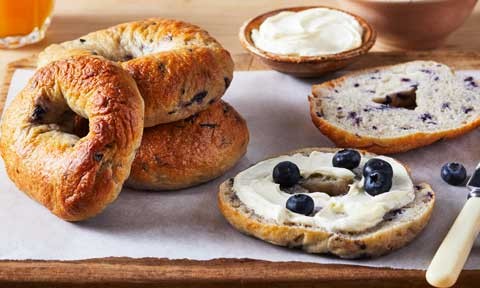 Blueberry bagels