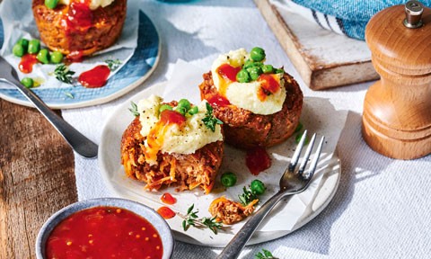 Mini beef and vegetable meatloaves