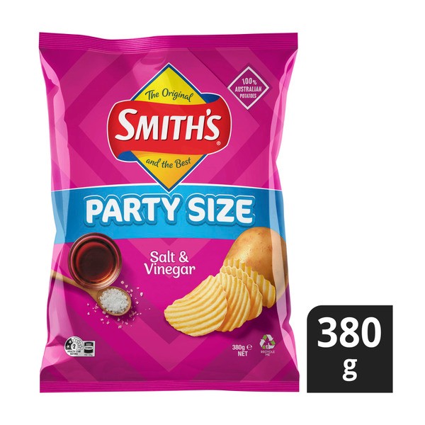 Smith's Crinkle Cut Salt And Vinegar Potato Chips | 380g