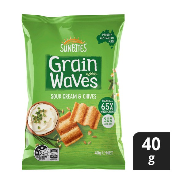 Smiths Grainwaves Chips Sour Cream Chives | 40g