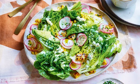Cos salad with blue cheese dressing & BBQ corn