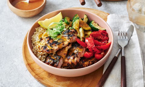Ginger chicken and brown rice bowls