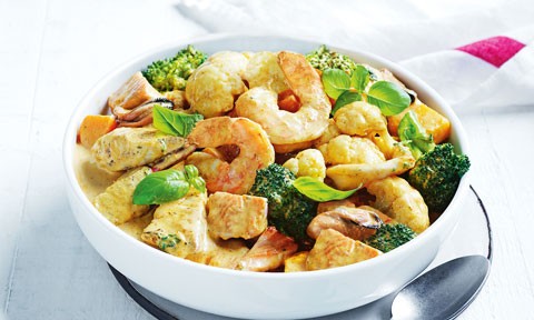 Quick seafood yellow curry with broccoli and cauliflower