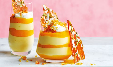 Layered mango mousse with coconut praline 