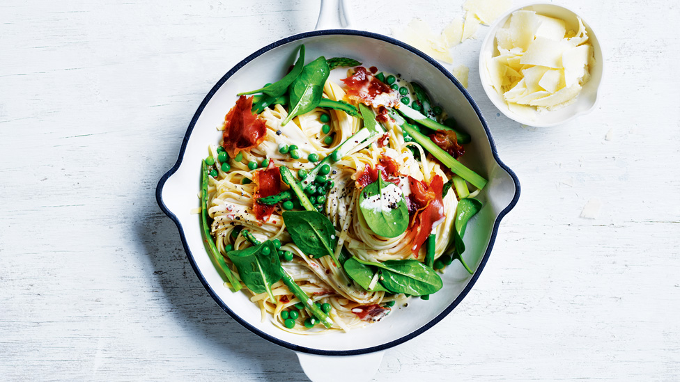 Spring Carbonara in serving bowl