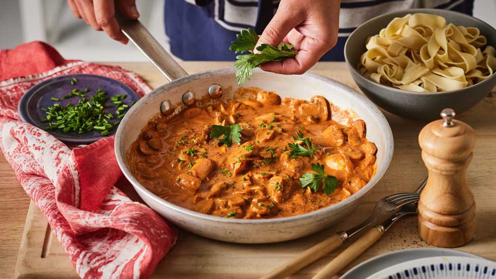 Mushroom stroganoff