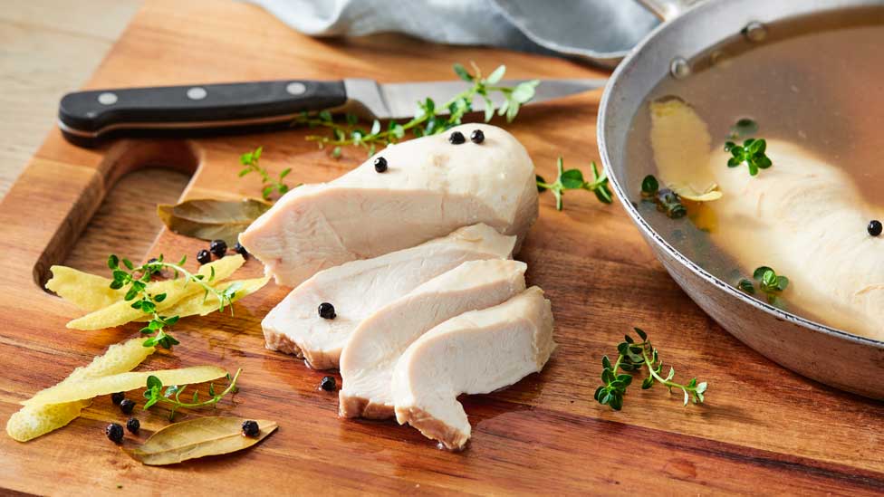 Poached chicken 