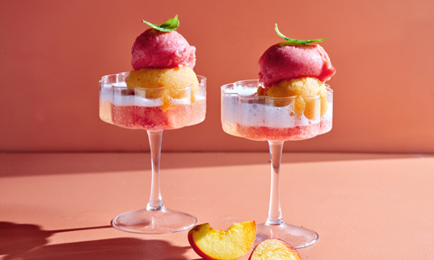 Frozen peach & pineapple bellinis