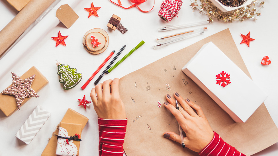 Christmas Wrapping Paper Ideas for the Perfect Gift | Coles