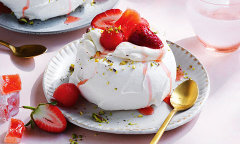 Persian-style mini pavlovas