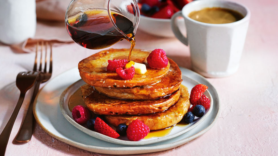 Burger bun French toast