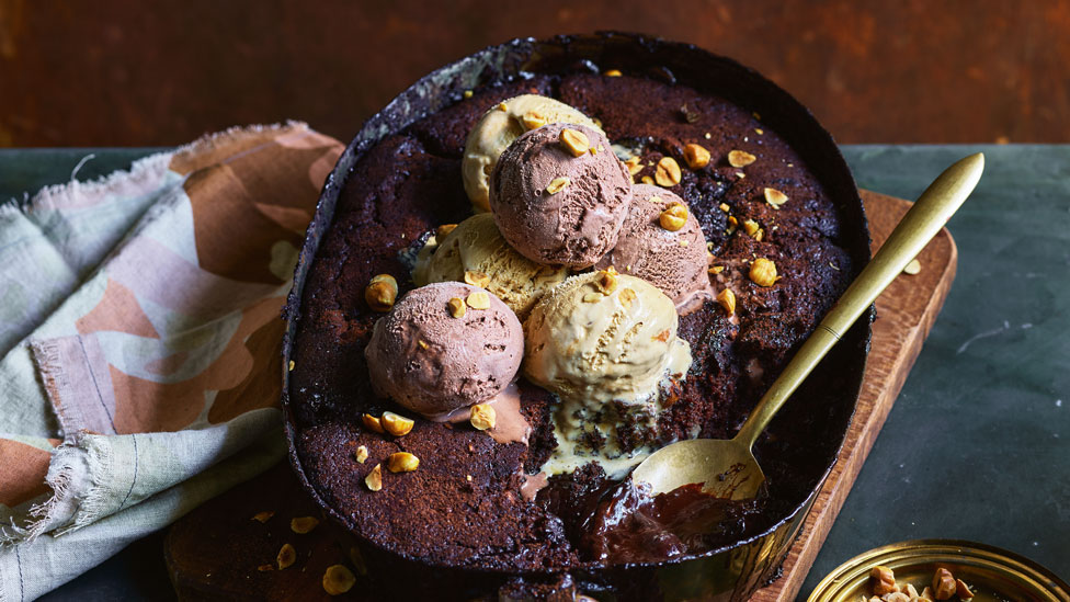 Chocolate and hazelnut self-saucing pudding