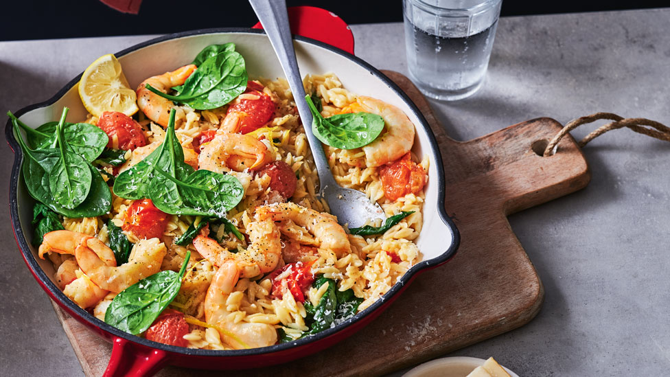 Risoni with prawns and lemon butter