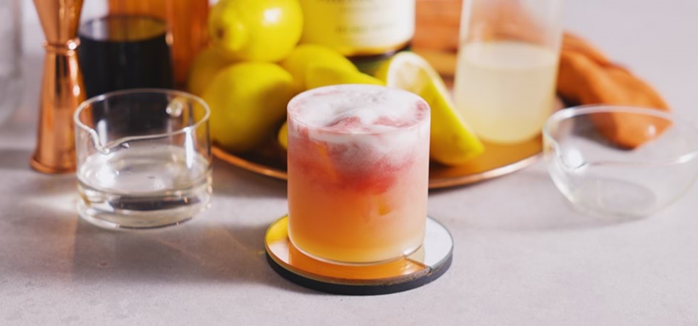 New York sour cocktail