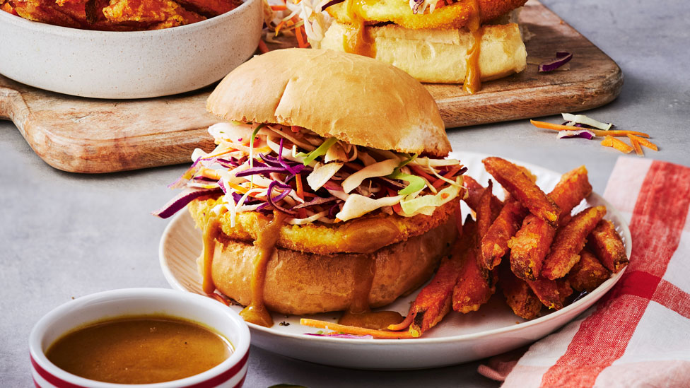 Chicken katsu curry burgers