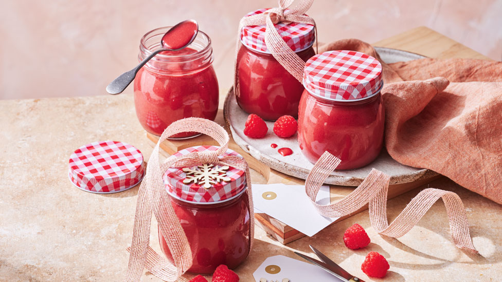 Raspberry curd