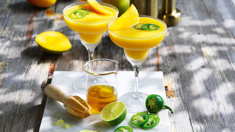 Spicy jalapeno and mango margaritas