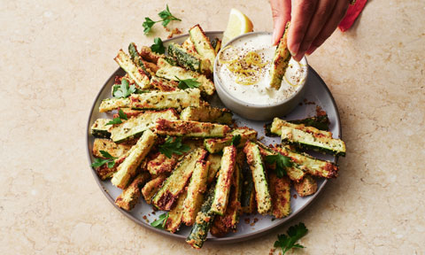 Air-fryer zucchini chips