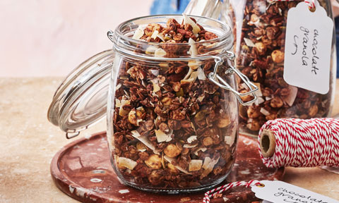 Chocolate granola