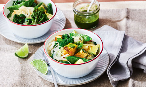 Vegan spring greens and tofu curry