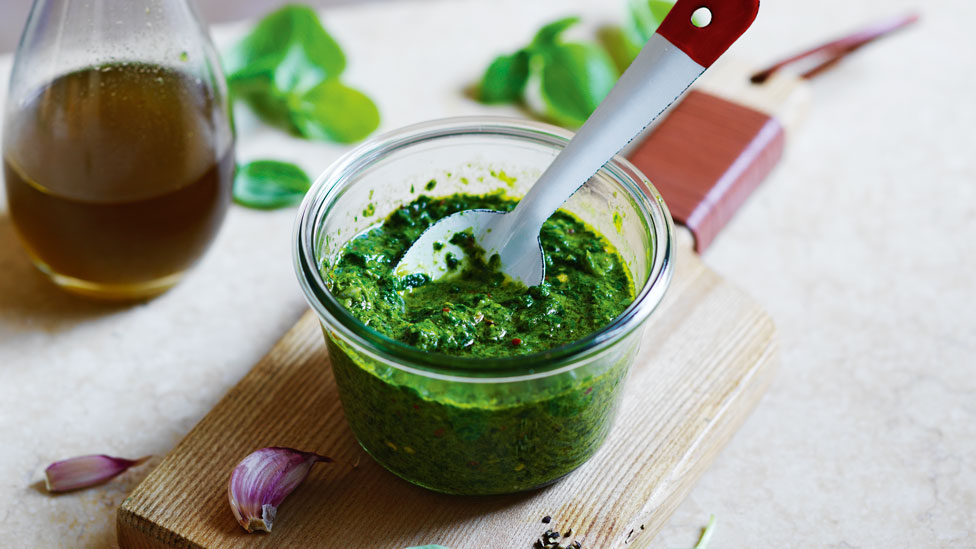 Basil and chilli chimichurri