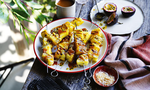 bbq pineapple with coconut caramel sauce
