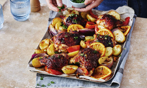 Chicken marmalade tray bake-image