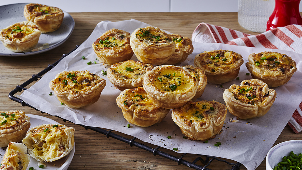 COOKING LIGHT ANNUAL Recipes Cookbooks 2001-2014 3 BONUS Cookbooks Lot 17 HC EUR 89,66 - ES