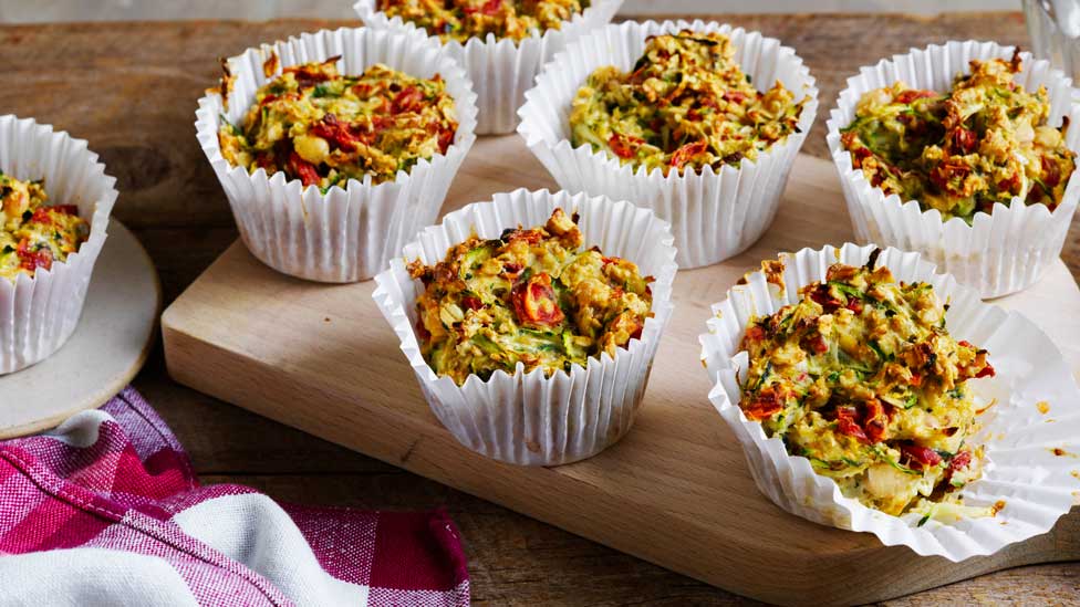 Savoury protein muffins