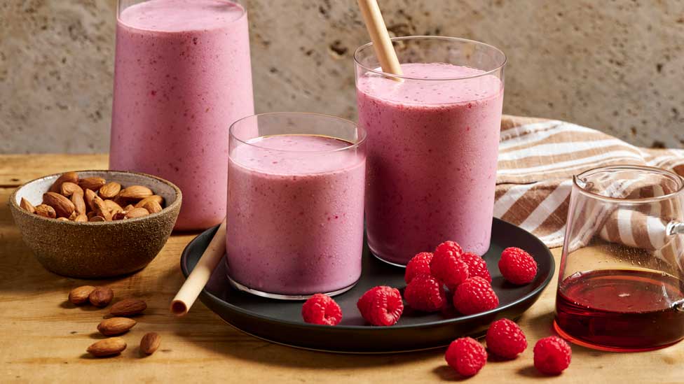 raspberry soy smoothie