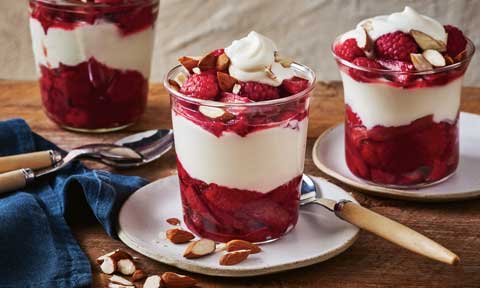 Healthy rhubarb and raspberry parfait