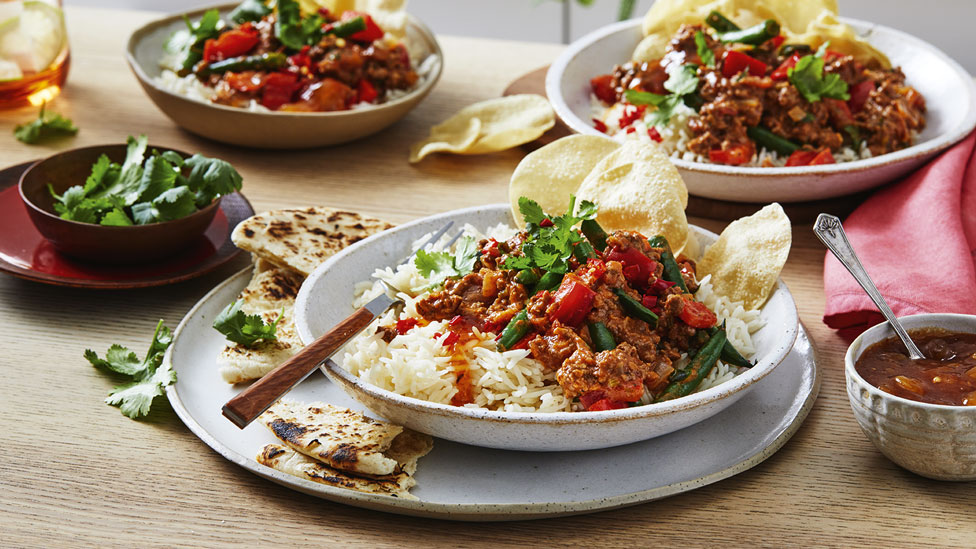 Nov-23-PVX-mince-curry-976x549.jpg