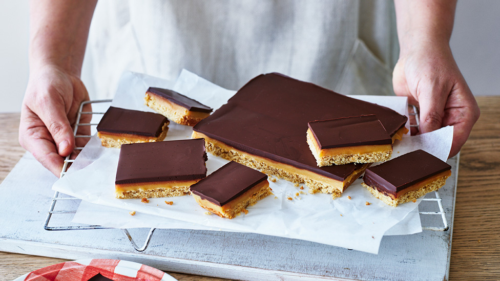 Caramel slice