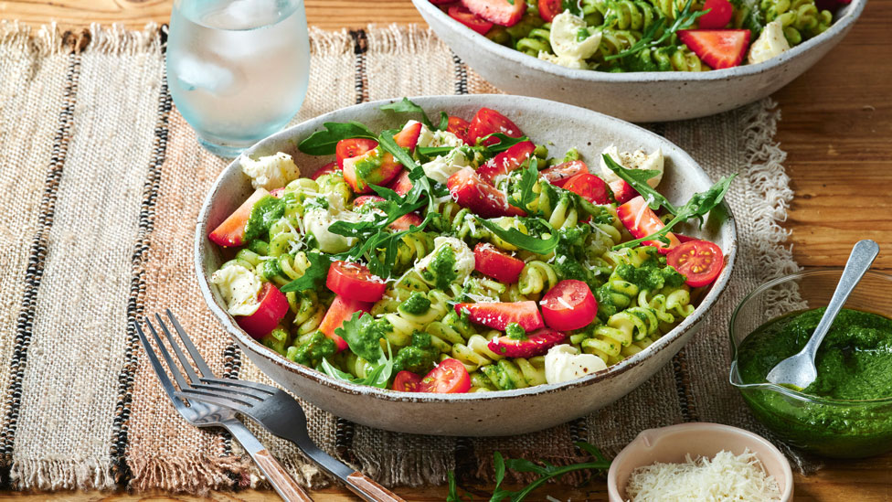 Strawberry and rocket Caprese-style pasta salad
