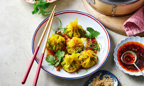 Steamed spinach and tofu dumplings