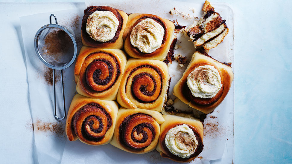 Nine traditional cinnamon scrolls 