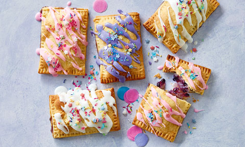 Five apple pop tarts