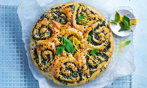 Nine spanakopita scrolls 