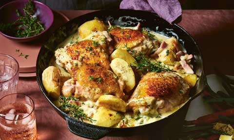 French-style apple and chicken skillet bake