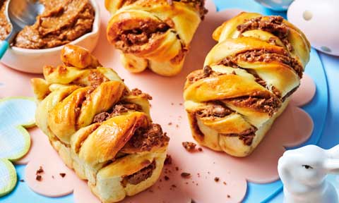 Mini Biscoff bread twists