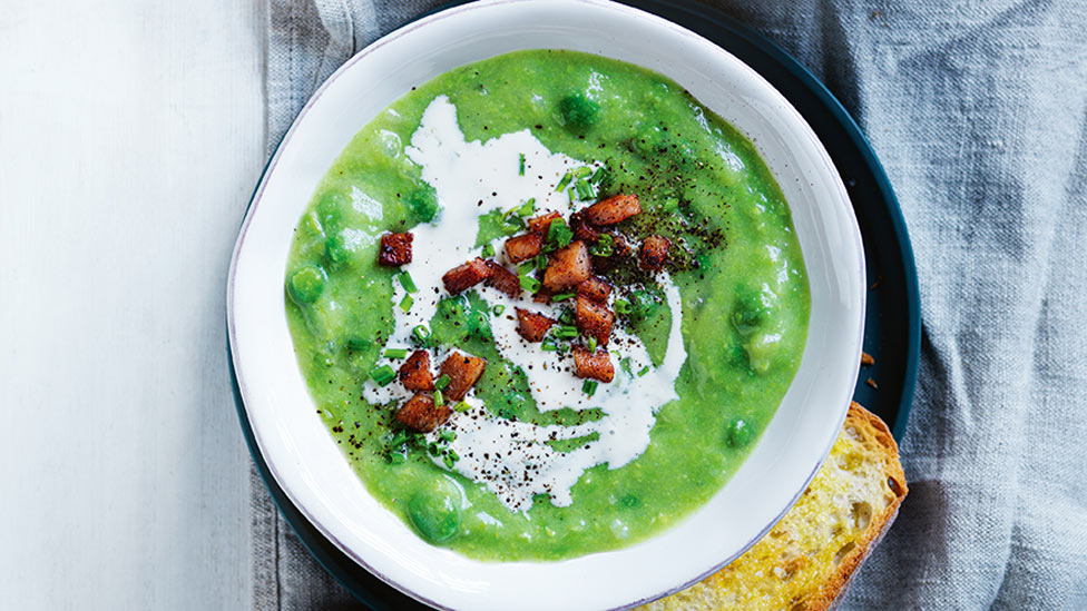 Green pea and ham soup