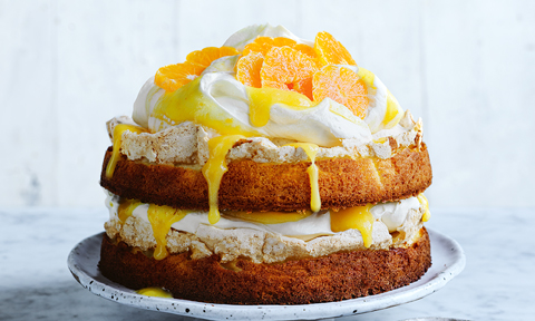 Mandarin and lemon meringue cake with two layers