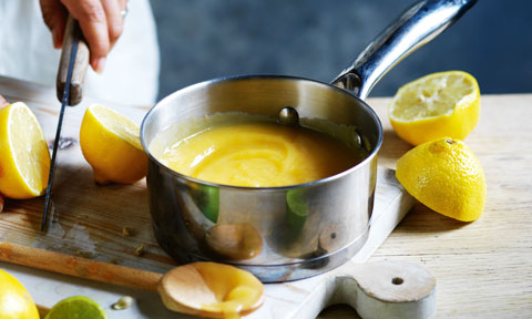 Easy lemon curd 