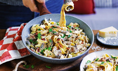 Curtis Stone’s Fettuccine with mushroom marsala sauce and bacon
