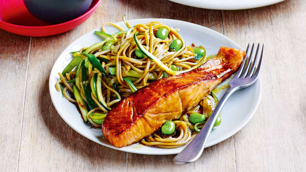 Tasty teriyaki salmon with noodles