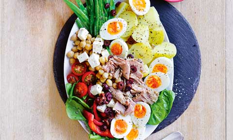 Simple nicoise salad