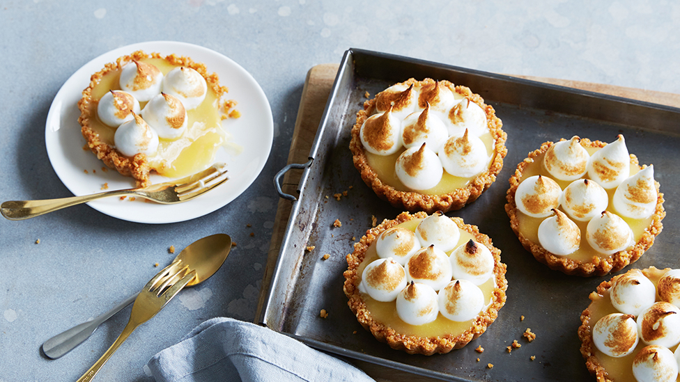 Anzac biscuit lemon tarts