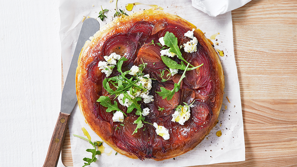 Caramelised onion tarte tatin